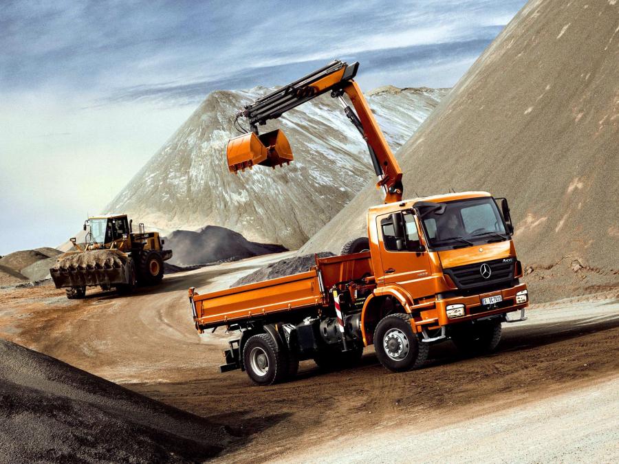  Mercedes-Benz Axor 1833 2005 года  (фото 8 из 11)